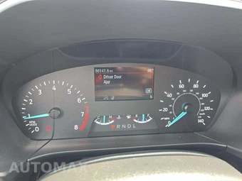 2022 Ford Escape SEL – miniatura 9