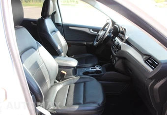 2022 Ford Escape SEL - miniatura 5