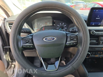 2022 Ford Escape SEL – miniatura 10