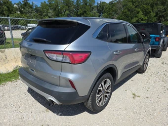 2022 Ford Escape SEL – miniatura 4