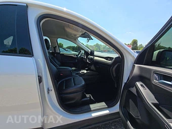 2022 Ford Escape SEL – miniatura 15