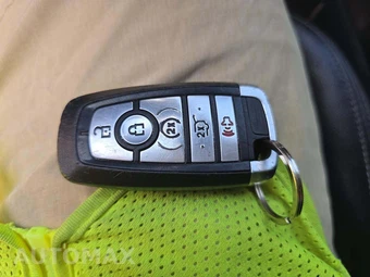 2022 Ford Escape SEL – miniatura 5