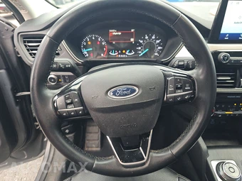 2022 Ford Escape SEL – miniatura 10