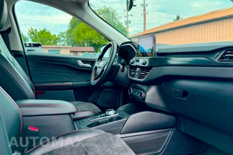 2022 Ford Escape SEL - miniatura 10