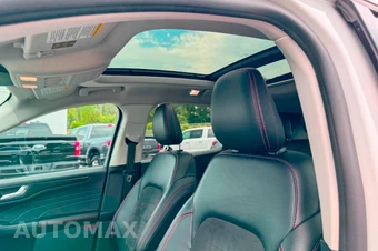 2022 Ford Escape SEL - miniatura 17
