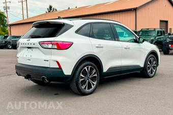 2022 Ford Escape SEL - miniatura 3