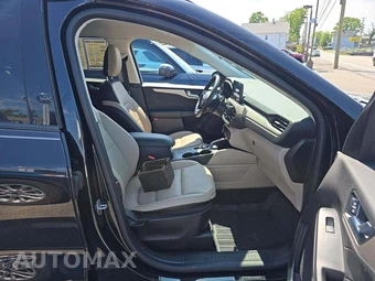 2022 Ford Escape SEL - miniatura 18