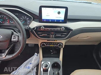 2022 Ford Escape SEL – miniatura 11