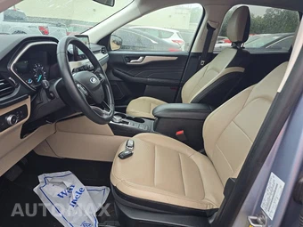 2022 Ford Escape SEL – miniatura 7