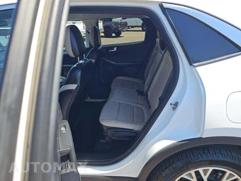 2022 Ford Escape SEL - miniatura 10