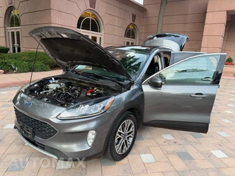 2022 Ford Escape SEL - miniatura 13