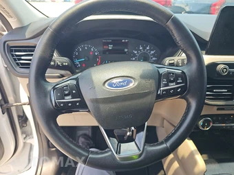 2022 Ford Escape SEL – miniatura 10