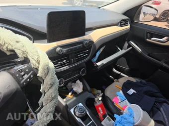 2022 Ford Escape Titanium – miniatura 11