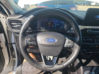 2022 Ford Escape Titanium - miniatura 10