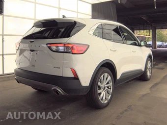 2022 Ford Escape Titanium - miniatura 4
