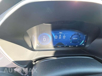 2022 Ford Escape Titanium - miniatura 6