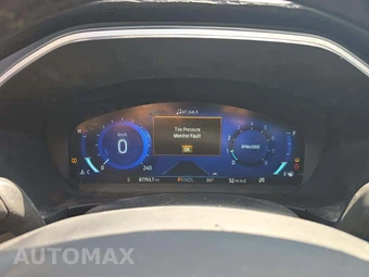 2022 Ford Escape Titanium – miniatura 9