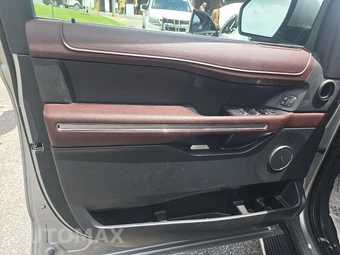 2022 Ford Expedition Limited - miniatura 9
