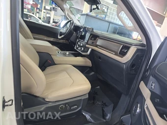2022 Ford Expedition Limited - miniatura 8