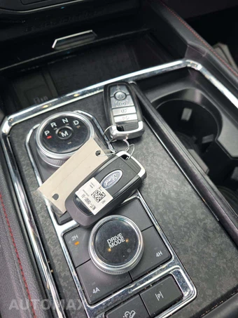 2022 Ford Expedition Limited - miniatura 8