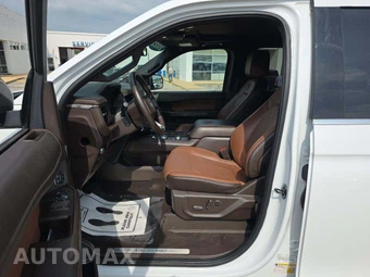 2022 Ford Expedition MAX King Ranch - miniatura 3