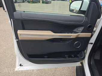 2022 Ford Expedition MAX Limited - miniatura 9