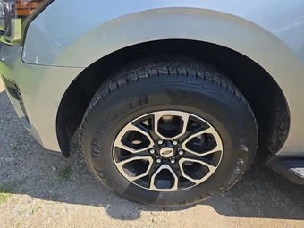 2022 Ford Expedition XL - miniatura 8