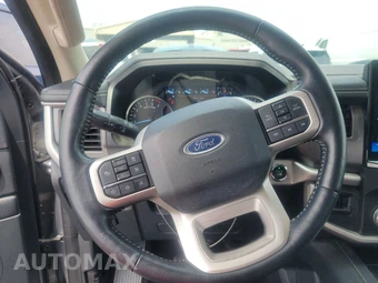 2022 Ford Expedition XLT - miniatura 10