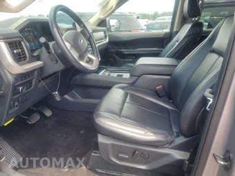 2022 Ford Expedition XLT - miniatura 7