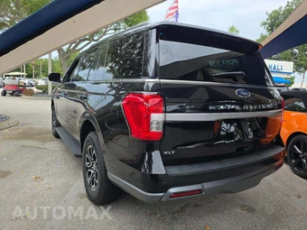 2022 Ford Expedition XLT - miniatura 2