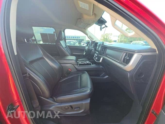 2022 Ford Expedition XLT - miniatura 16
