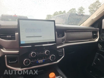 2022 Ford Expedition XLT - miniatura 11