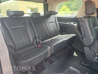 2022 Ford Expedition XLT - miniatura 14