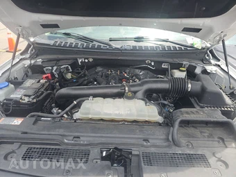 2022 Ford Expedition XLT - miniatura 16