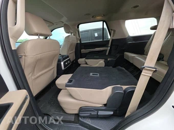 2022 Ford Expedition XLT - miniatura 13