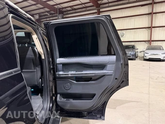 2022 Ford Expedition XLT - miniatura 20