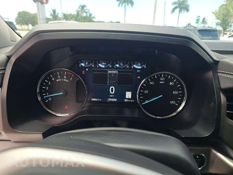 2022 Ford Expedition XLT - miniatura 6