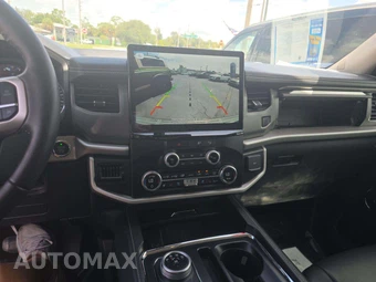 2022 Ford Expedition XLT – miniatura 10