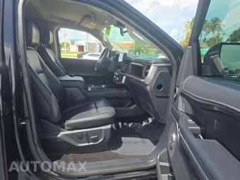 2022 Ford Expedition XLT – miniatura 19