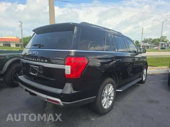 2022 Ford Expedition XLT – miniatura 3