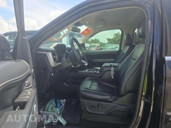 2022 Ford Expedition XLT – miniatura 6