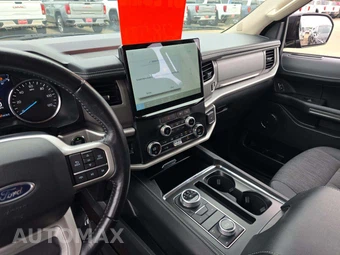 2022 Ford Expedition XLT - miniatura 10