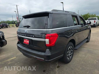 2022 Ford Expedition XLT - miniatura 3