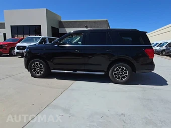 2022 Ford Expedition XLT - miniatura 3