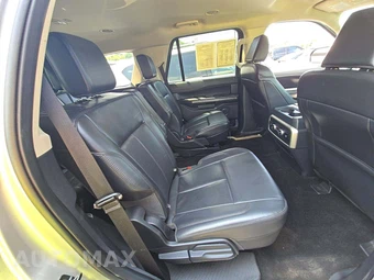2022 Ford Expedition XLT - miniatura 17