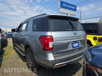 2022 Ford Expedition XLT - miniatura 2
