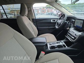 2022 Ford Explorer - miniatura 8