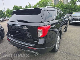 2022 Ford Explorer Hybrid Limited - miniatura 3