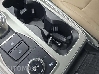 2022 Ford Explorer Hybrid Limited - miniatura 8