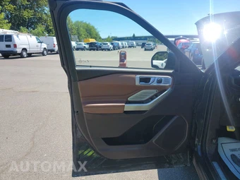 2022 Ford Explorer King Ranch - miniatura 9
